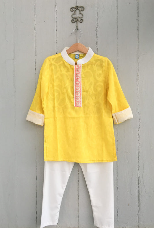 Festive Fashion Favorite: Kurta for Boys