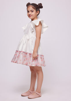 Rose Garden Girl