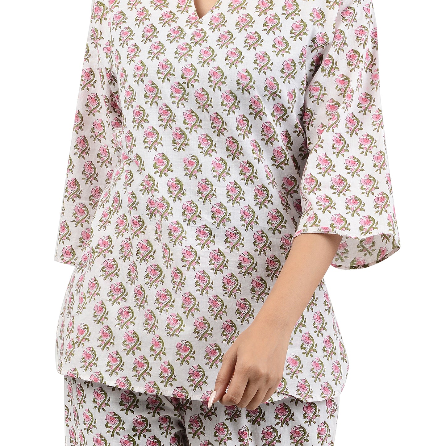 Dumbell Dew Drops Printed Pajama Set