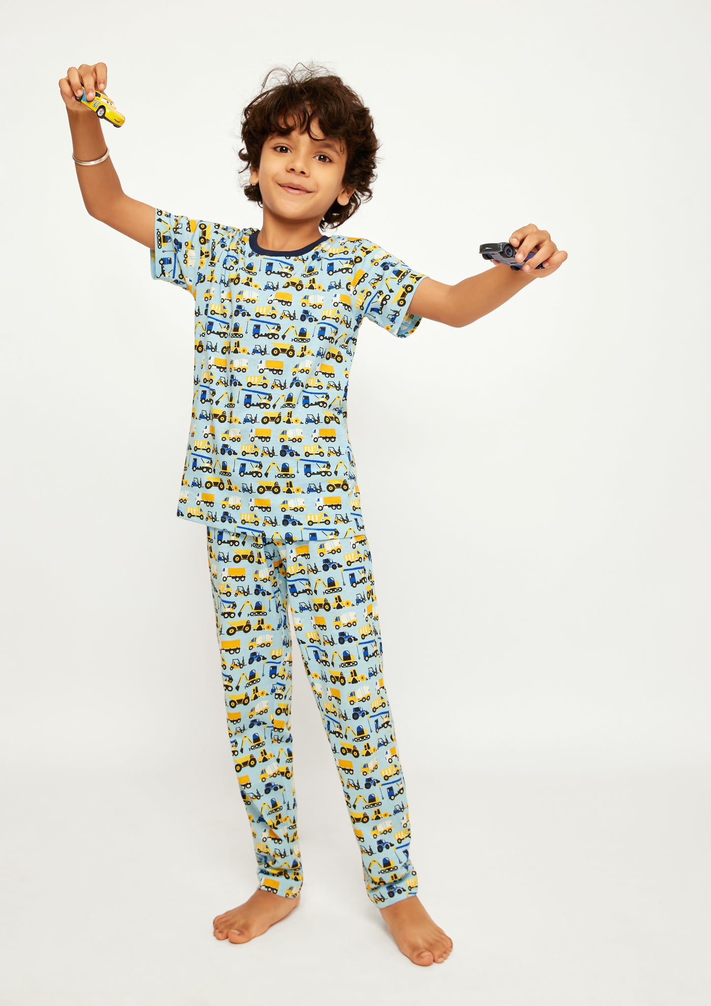 BLUE, BLACK AND YELLOW CONSTRUCTION PRINT SHORT SLEEVE PAJAMA SET