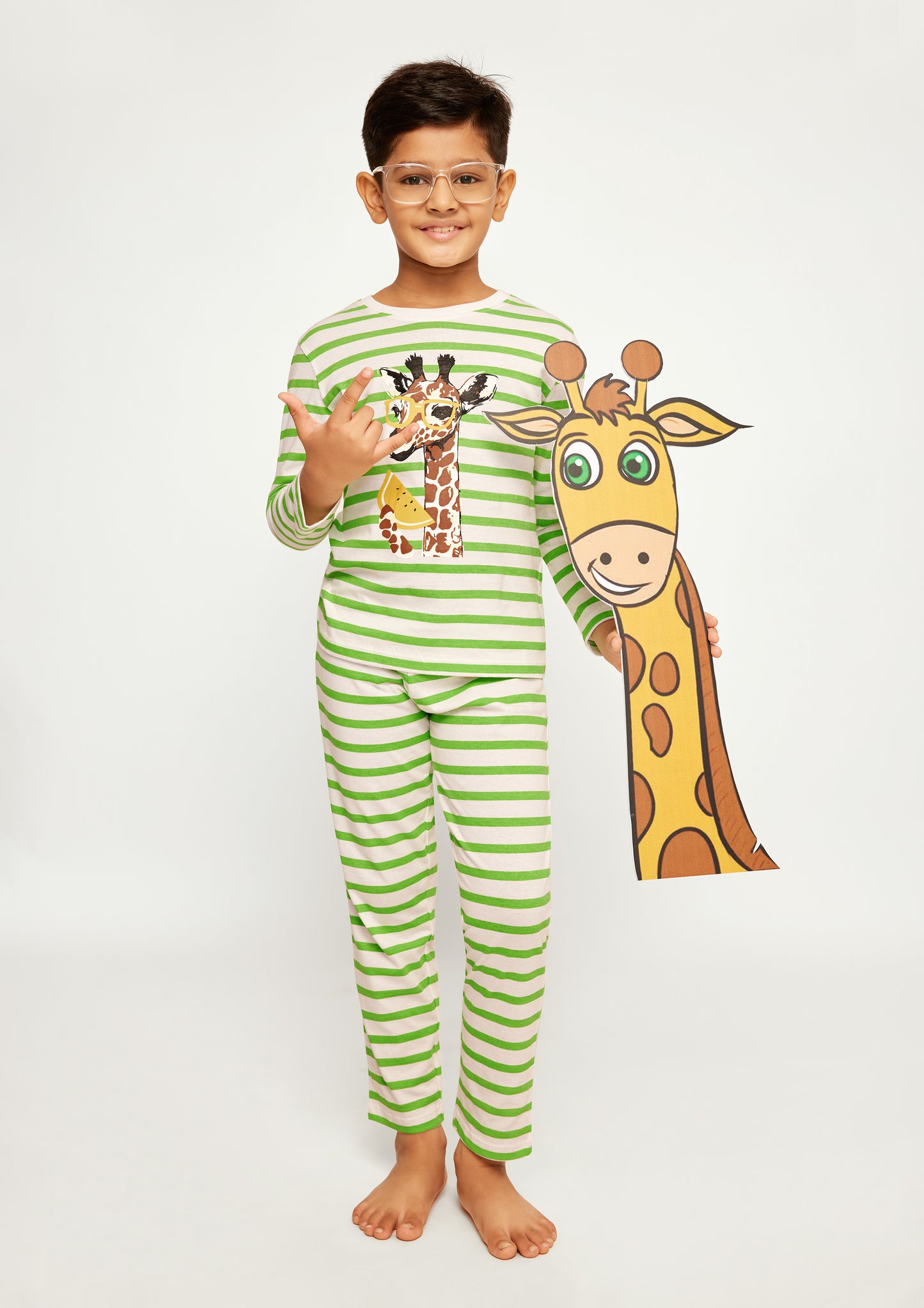 STRIPE AND GIRAFFE PRINT LONG SLEEVE PAJAMA SET