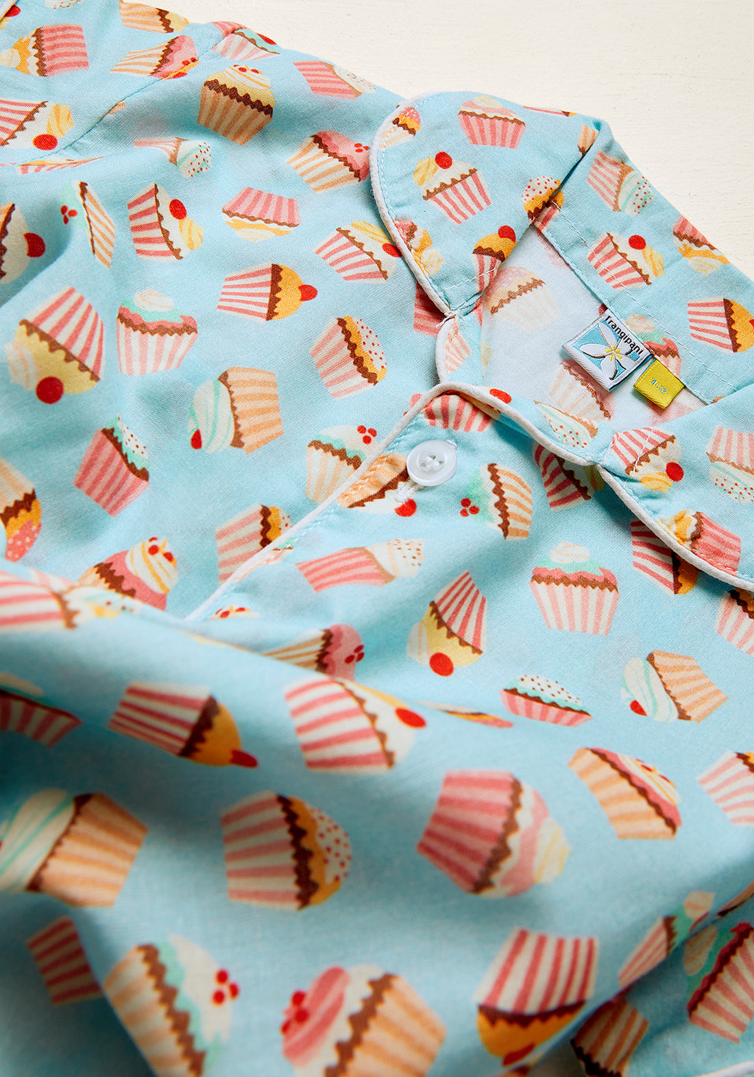 Creamy Dreamy Cupcakes Night Wear Set