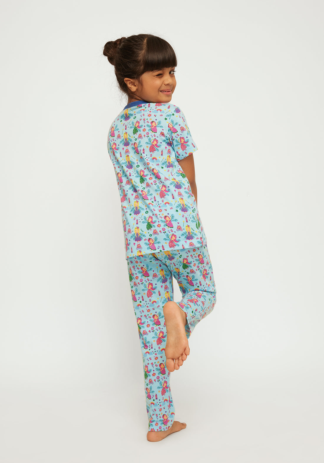 MULTICOLOR FAIRIES PRINT SHORT SLEEVE PAJAMA SET