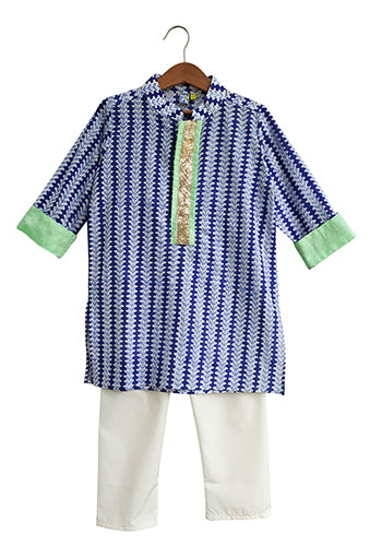 Blue Vine Kurta Set