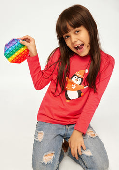 PINK TEE WITH PENGUIN PLACEMENT PRINT TEE