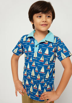 RED, BLUE AND WHITE BOAT PRINT POLO T-SHIRT